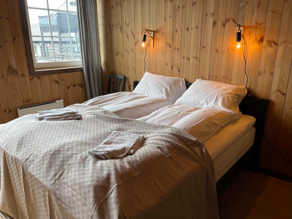 Fab 8 Sardinfabrikken - Fedje Island Aparthotel Bagian luar foto
